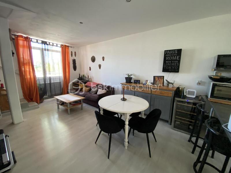 Maison - 170 m² - 8 pièces