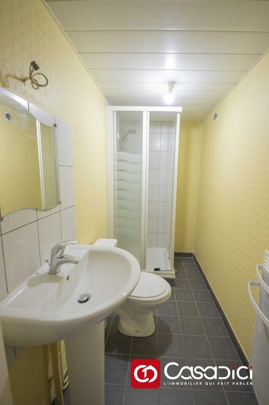 Maison - 96 m² - 5 pièces