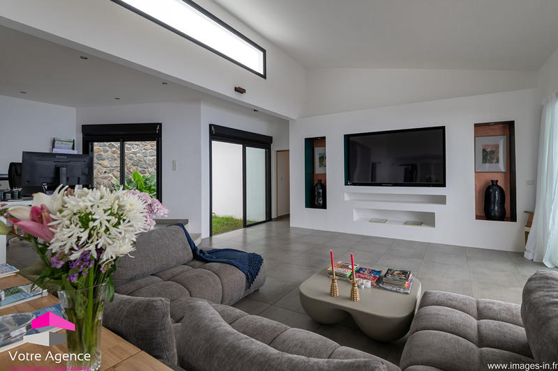 Villa - 168 m² - 5 pièces