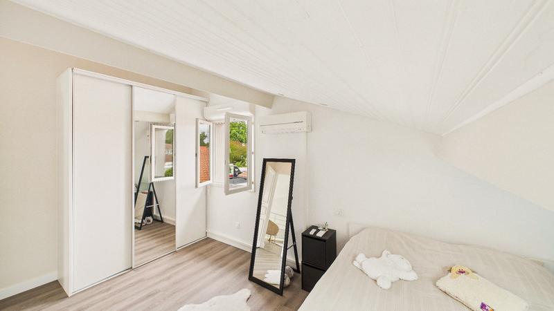 Maison - 172 m² - 7 pièces