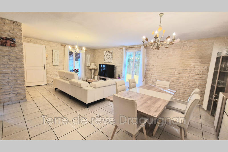 Villa - 98 m² - 5 pièces