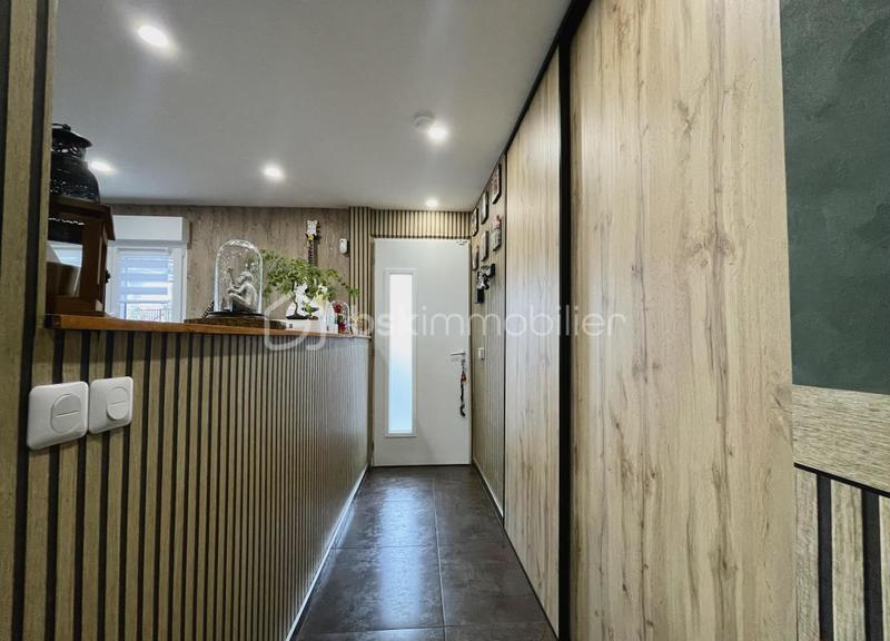 Maison - 140 m² - 5 pièces