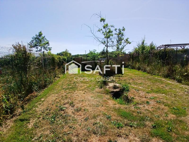 Local commercial - 8 768 m²