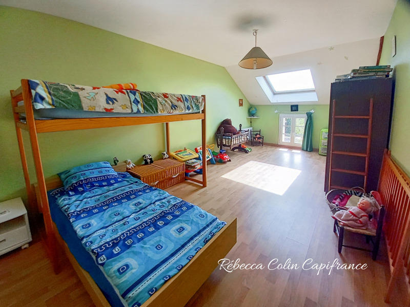 Maison - 200 m² - 7 pièces