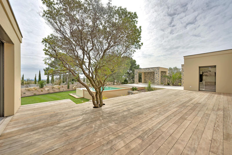 Villa - 197 m² - 7 pièces