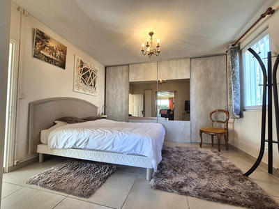 Maison - 167 m² - 5 pièces