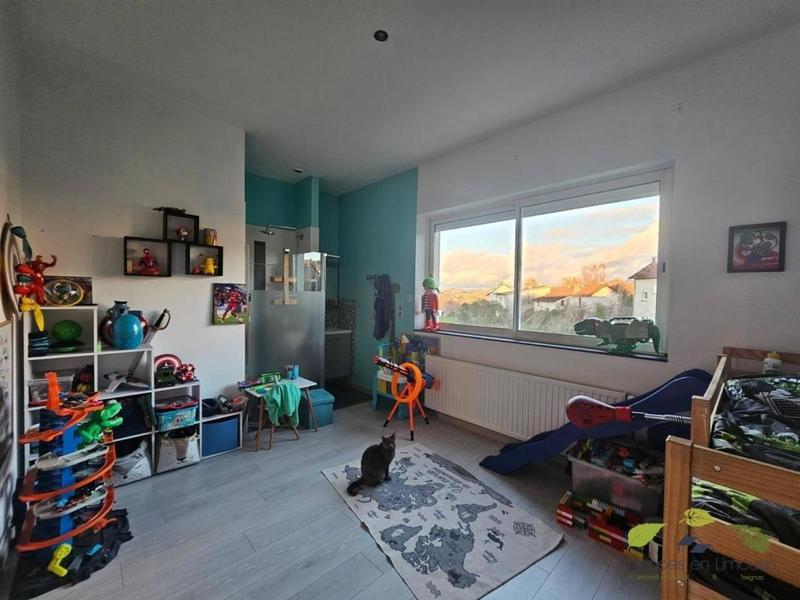 Maison - 180 m² - 7 pièces