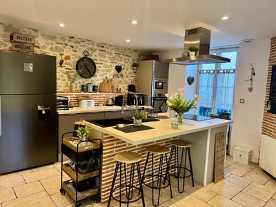 Maison - 110 m² - 4 pièces