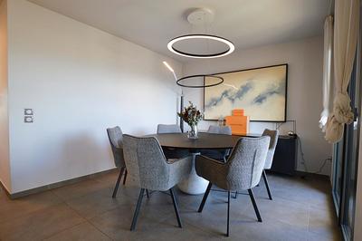 Appartement - 144 m² - 6 pièces