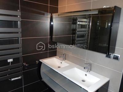 Propriété - 131 m² - 7 pièces