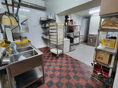 Fonds de commerce - 100 m²