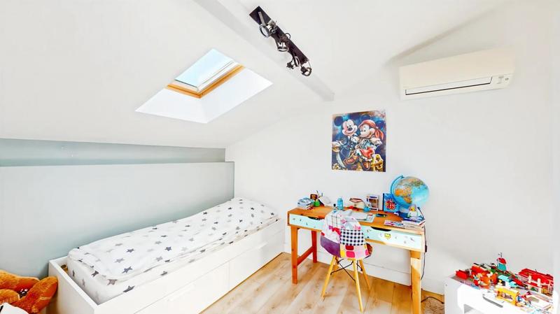 Duplex - 110 m² - 5 pièces