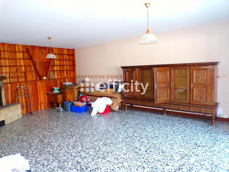 Maison - 176 m² - 8 pièces