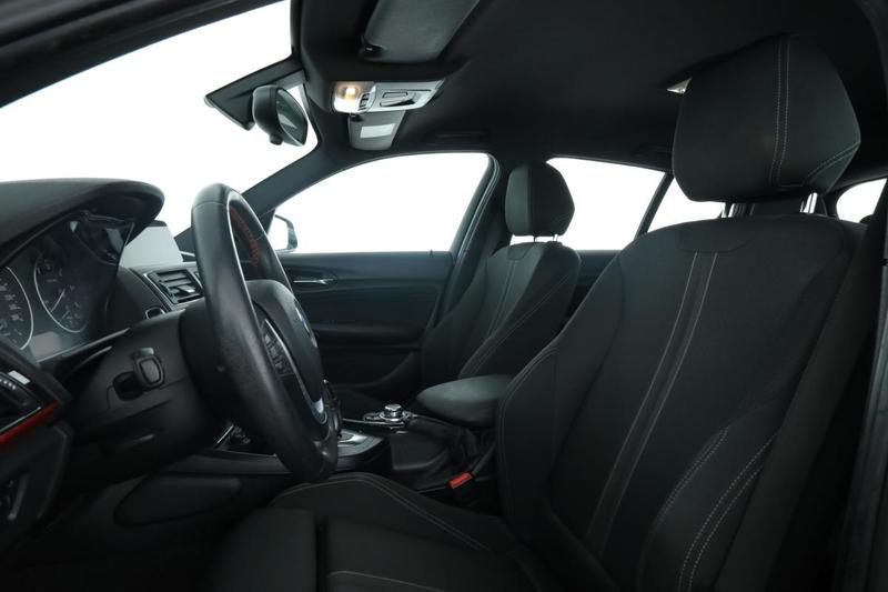 Bmw Série 1 118d Sport Bva8 5p 150 ch