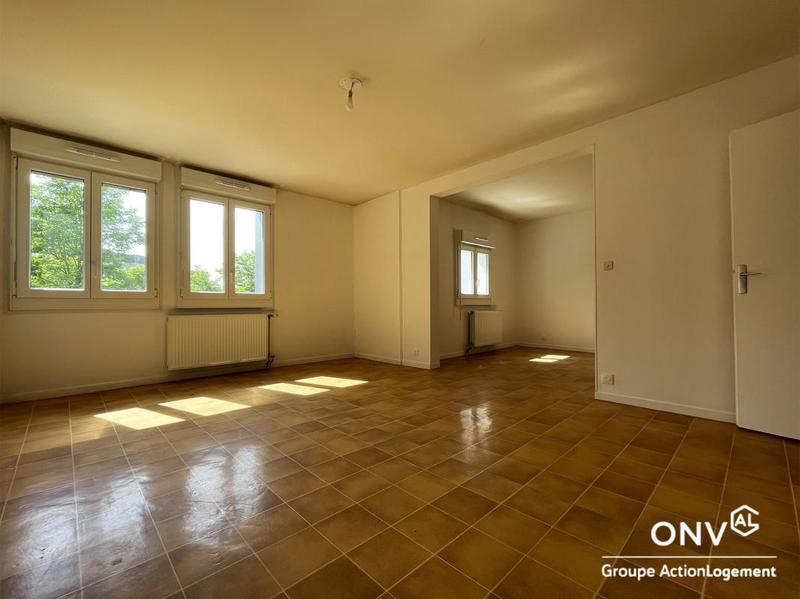 Appartement - 95 m² - 5 pièces