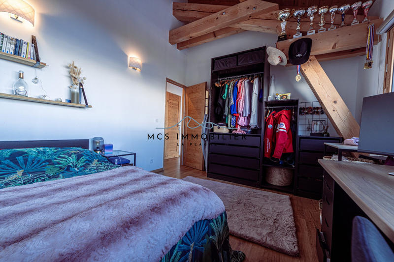 Châlet - 176 m² - 6 pièces