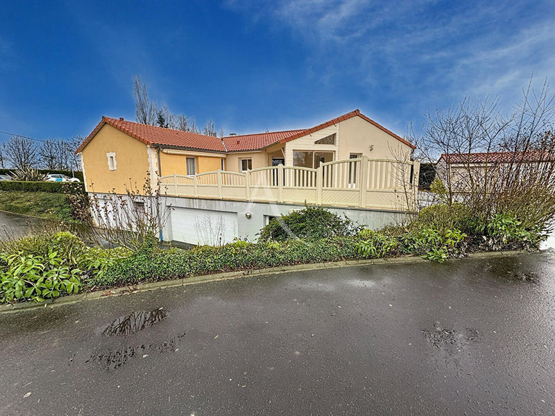 Maison - 160 m² - 7 pièces