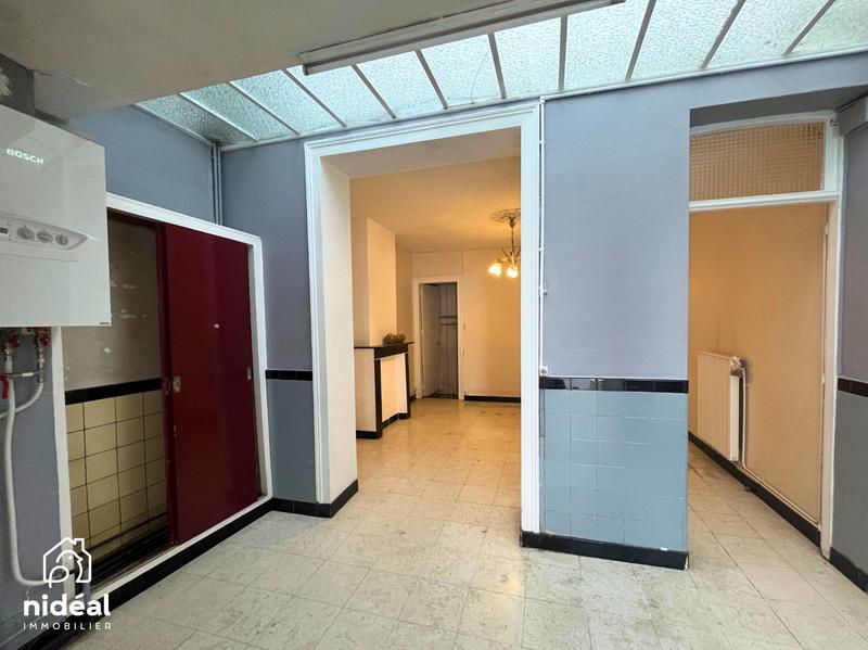 Maison - 90 m² - 5 pièces