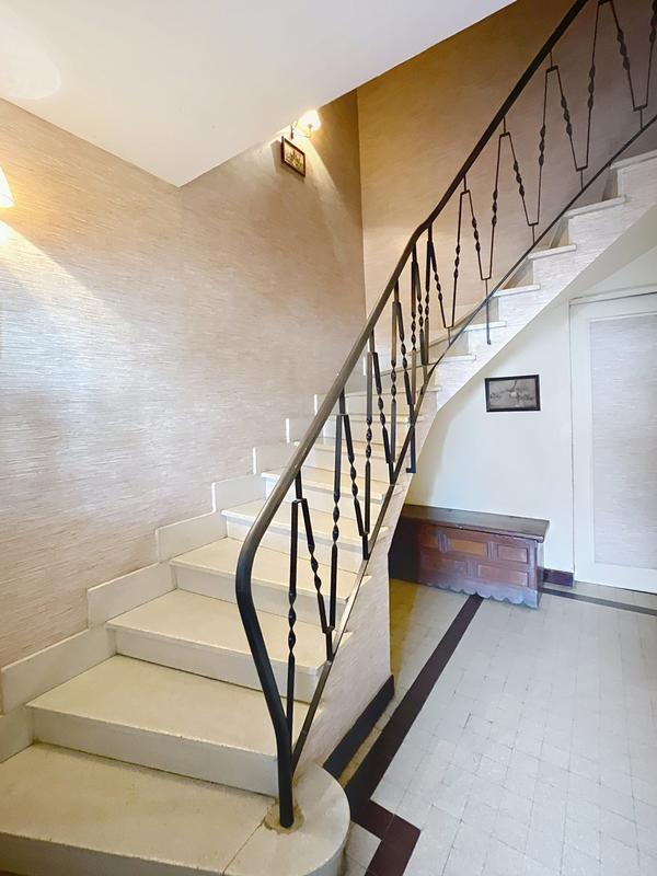 Maison - 140 m² - 7 pièces