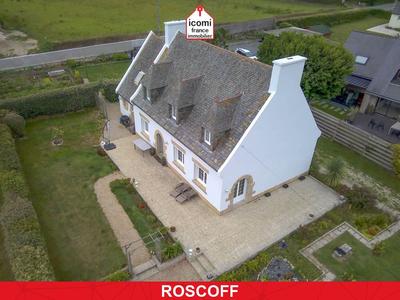 Maison traditionnelle - 154 m² - 7 pièces