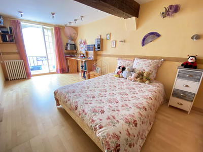 Maison ancienne - 230 m² - 7 pièces