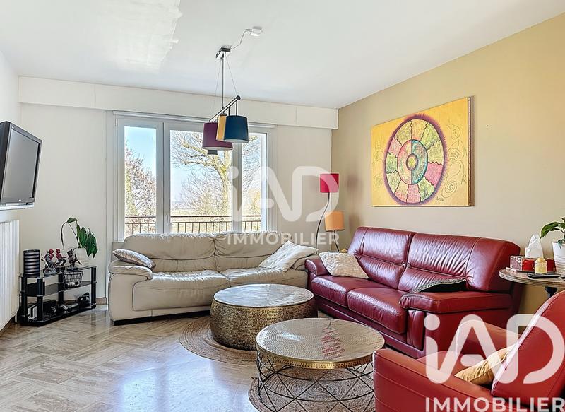 Maison - 180 m² - 8 pièces