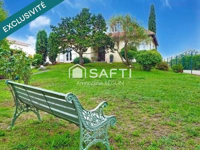 Maison - 160 m² - 7 pièces