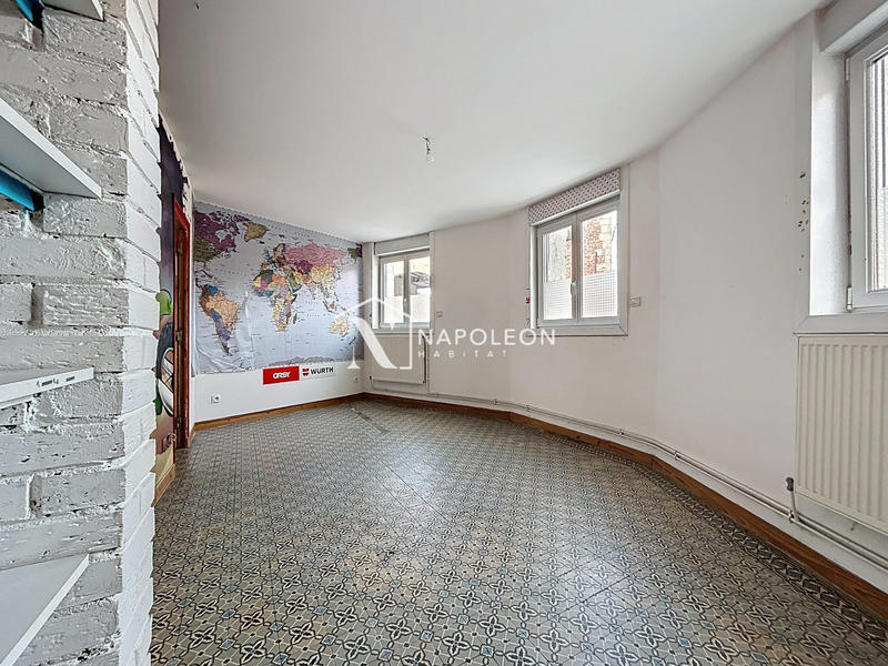 Maison - 177 m² - 6 pièces
