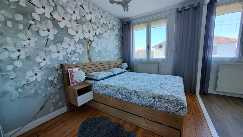 Maison - 92 m² - 4 pièces