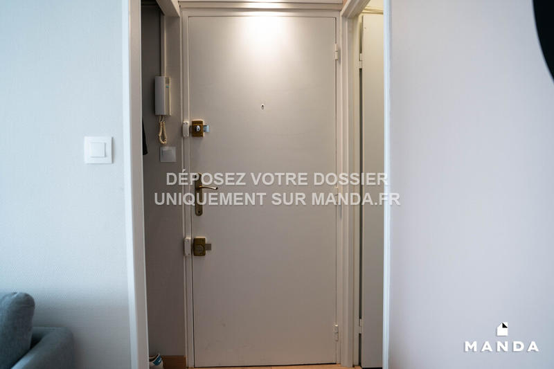 Chambre - 10 m² - 5 pièces