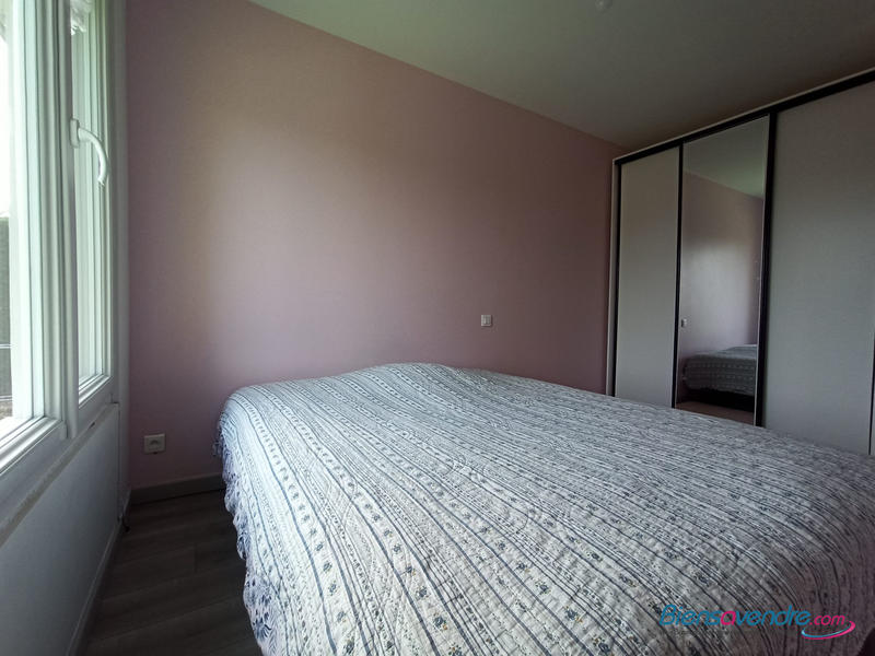 Maison traditionnelle - 100 m² - 5 pièces