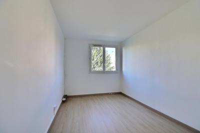 Appartement - 68 m² - 4 pièces