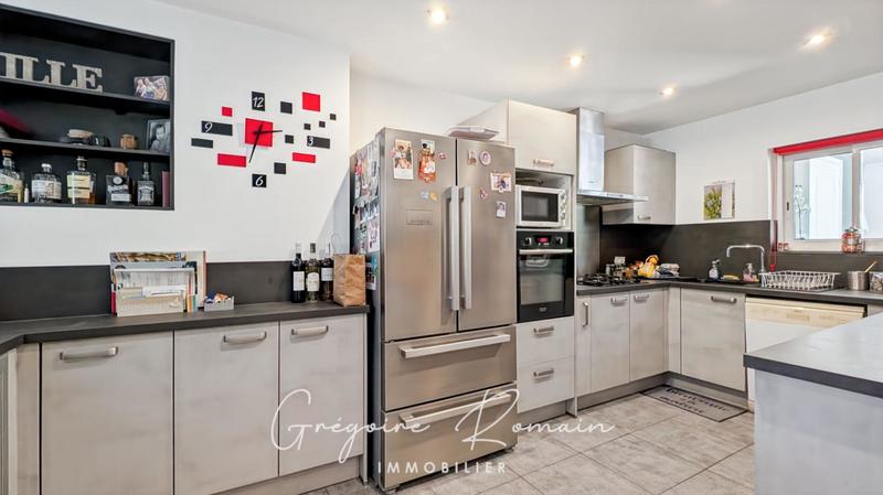 Maison - 122 m² - 5 pièces