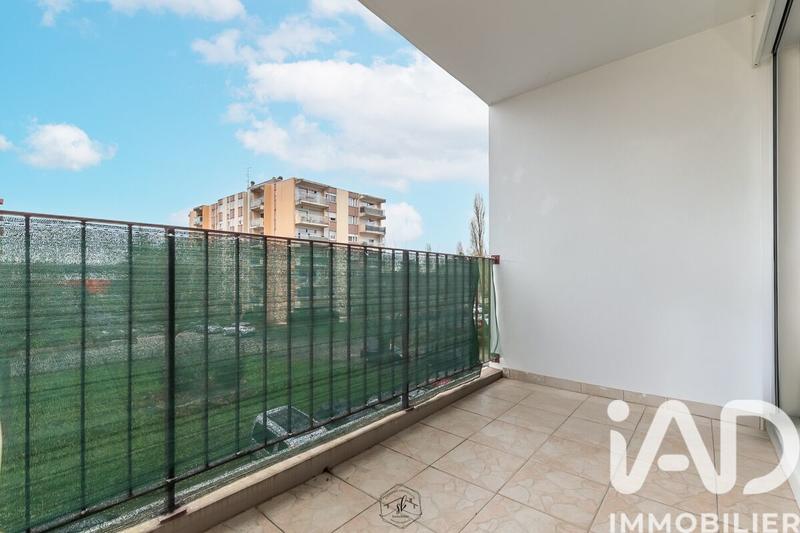 Appartement - 102 m² - 6 pièces