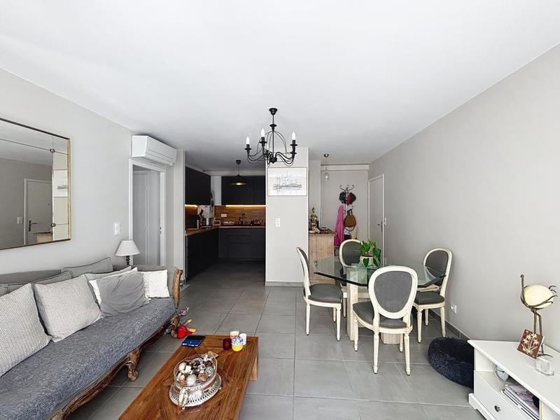 Appartement - 67 m² - 3 pièces