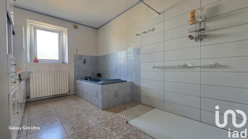 Maison - 295 m² - 10 pièces