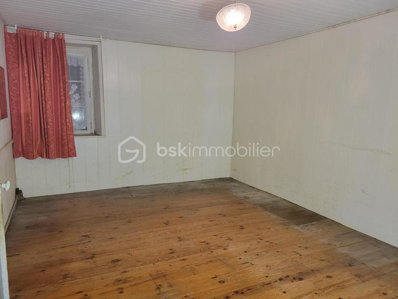 Maison de village - 110 m² - 5 pièces