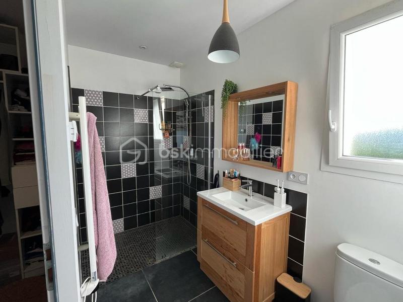 Maison traditionnelle - 110 m² - 4 pièces