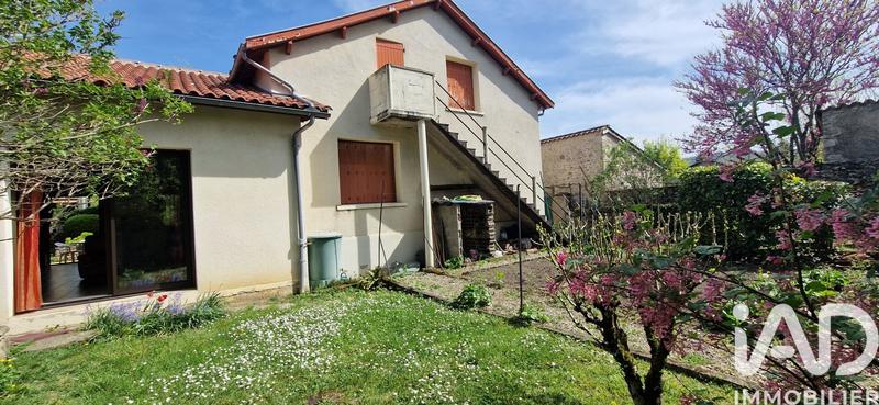 Maison - 185 m² - 8 pièces