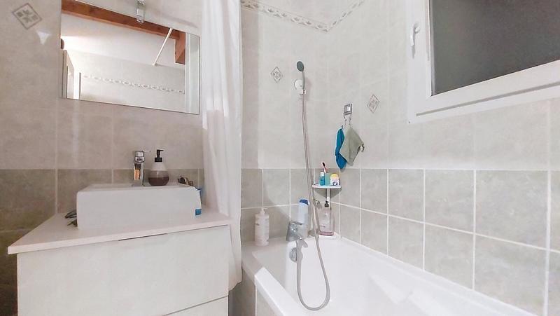 Appartement - 79 m² - 4 pièces