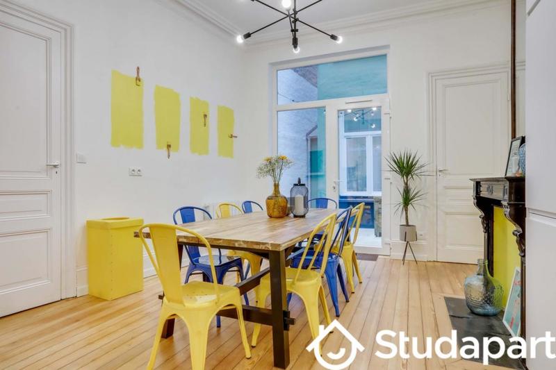 Chambre - 10 m² - 1 pièce