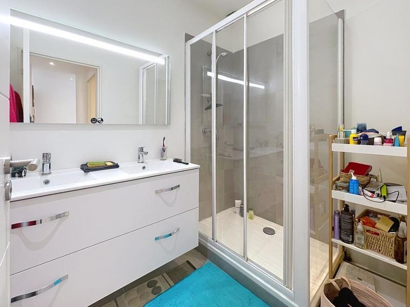 Appartement - 79 m² - 3 pièces