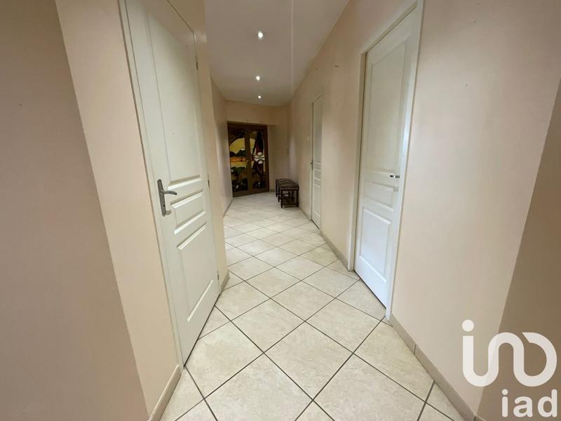 Maison - 656 m² - 10 pièces