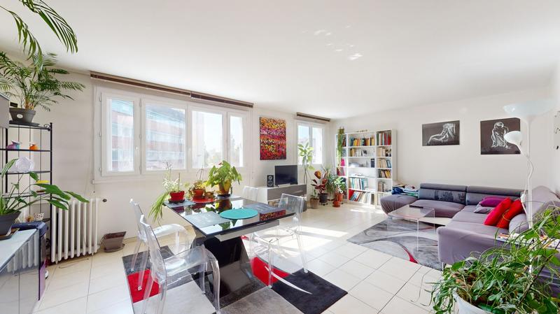 Appartement - 75 m² - 3 pièces