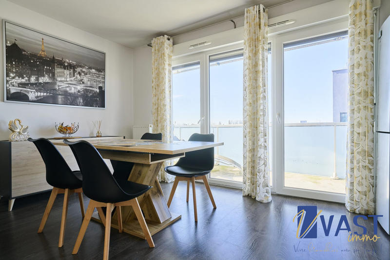 Appartement - 67 m² - 3 pièces