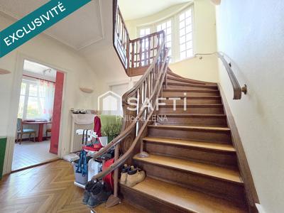 Maison de maîtres - 200 m² - 7 pièces