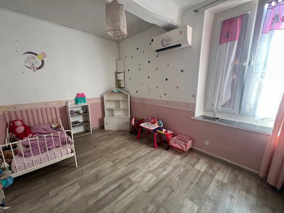 Maison - 137 m² - 5 pièces