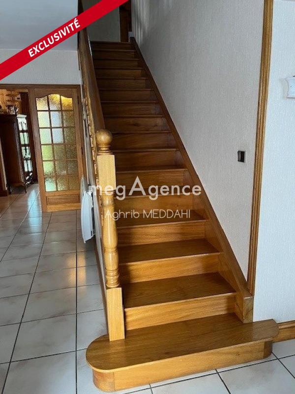 Maison - 187 m² - 7 pièces