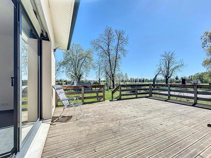 Maison - 125 m² - 5 pièces