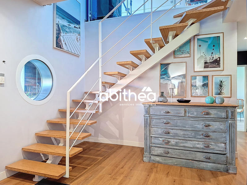 Maison - 188 m² - 6 pièces